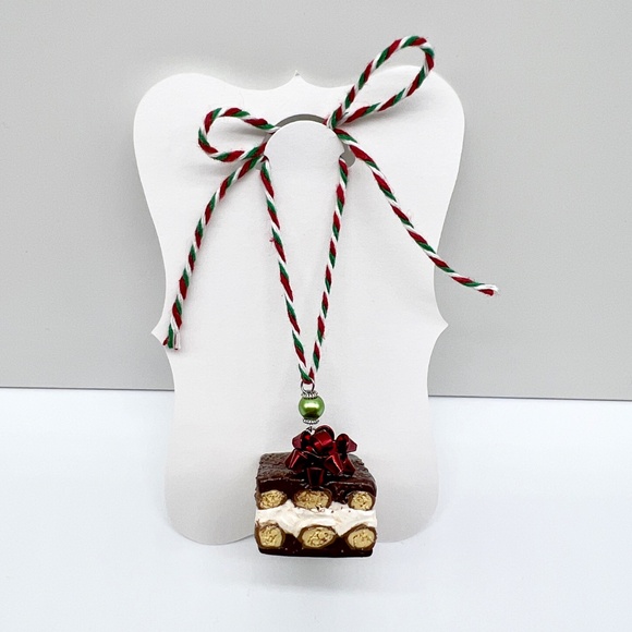 Tiramisu Christmas Ornament – Handmade Clay Italian Dessert Ornament - Picture 16 of 16